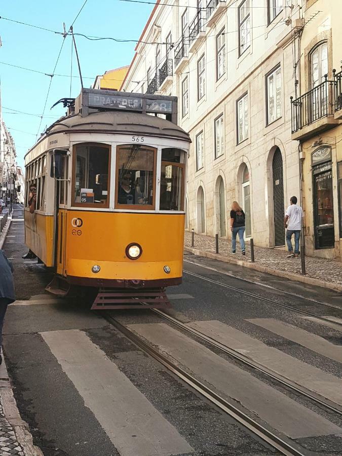 Perfectly Located Apartment In Santa Catarina - Bairro Alto Лиссабон Экстерьер фото